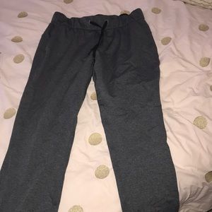 LULU SWEATS
